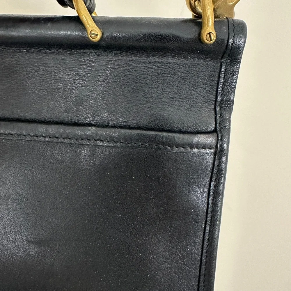 Vintage Coach Willis Shoulder Bag Womens Black Leather Turn-Lock Crossbody Strap